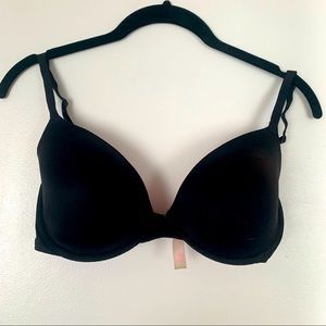 VS PINK T shirt bra 32 D